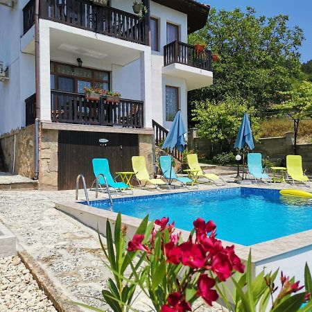 Villa Holly Balchik Eksteriør billede