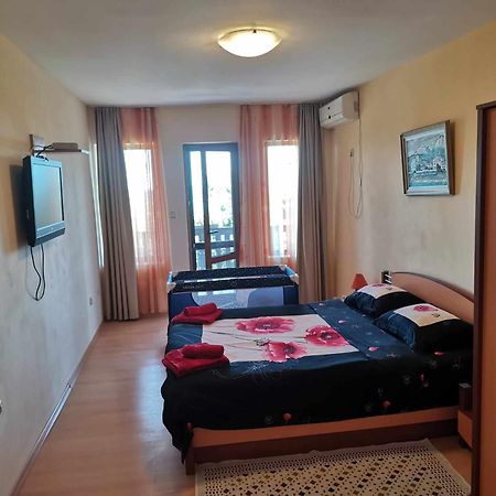 Villa Holly Balchik Eksteriør billede