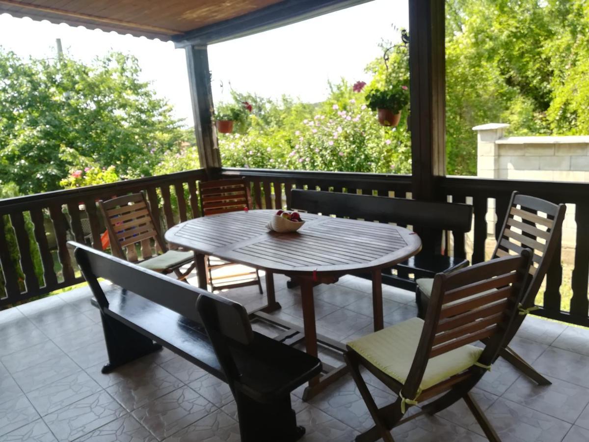 Villa Holly Balchik Eksteriør billede