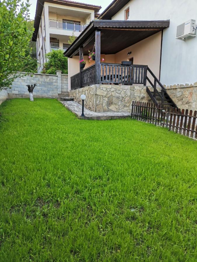 Villa Holly Balchik Eksteriør billede