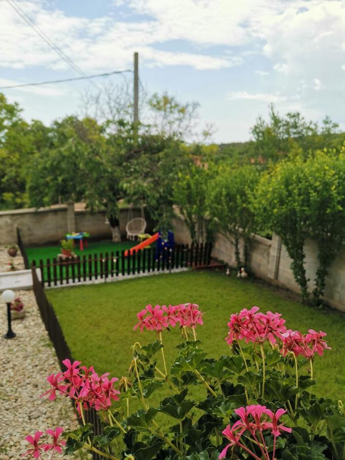 Villa Holly Balchik Eksteriør billede