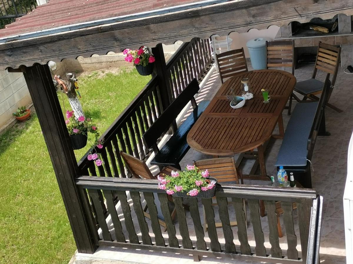 Villa Holly Balchik Eksteriør billede