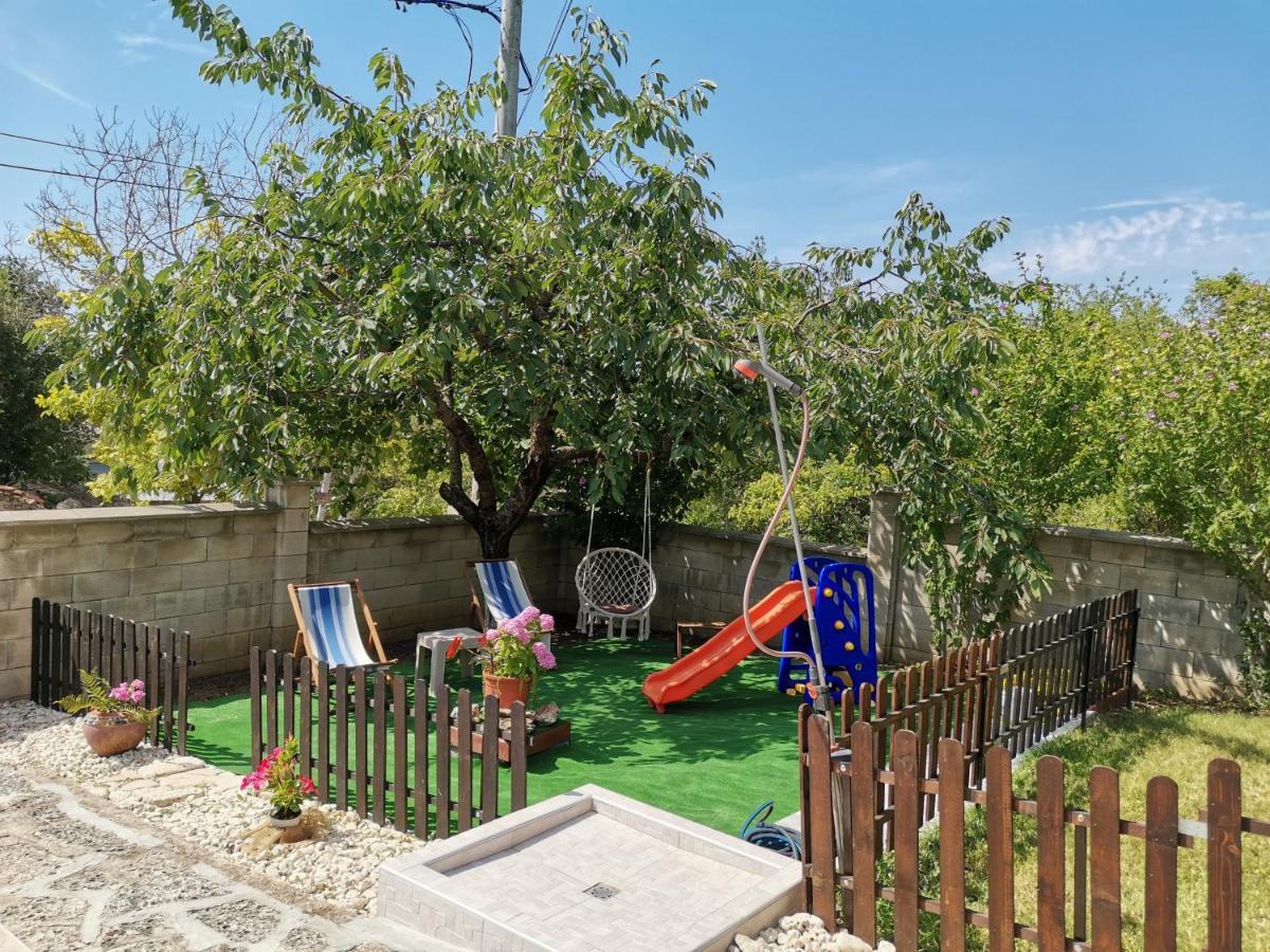 Villa Holly Balchik Eksteriør billede