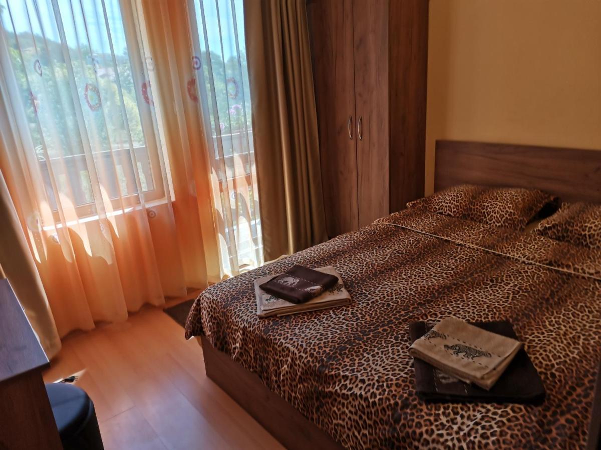 Villa Holly Balchik Eksteriør billede