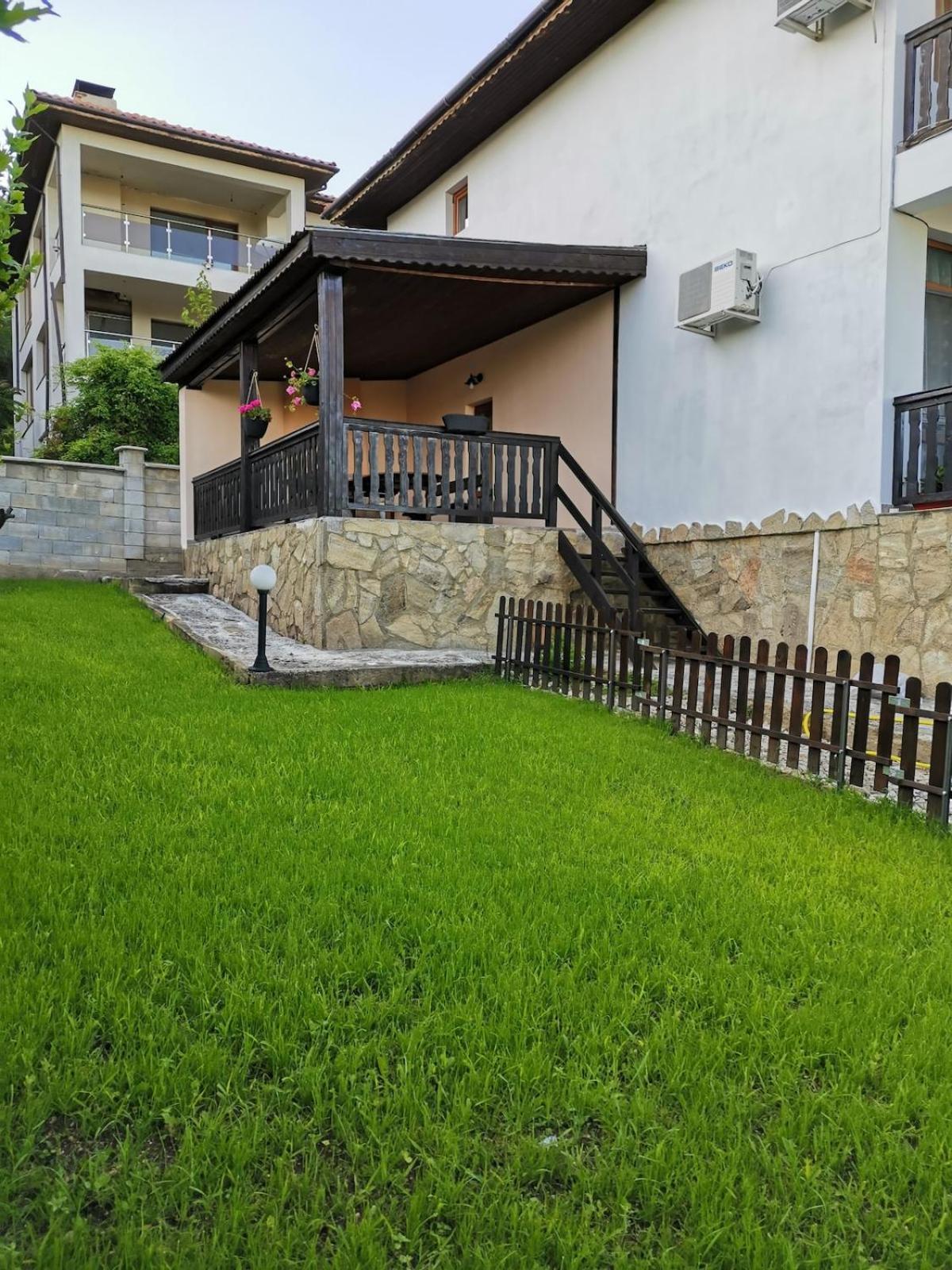Villa Holly Balchik Eksteriør billede